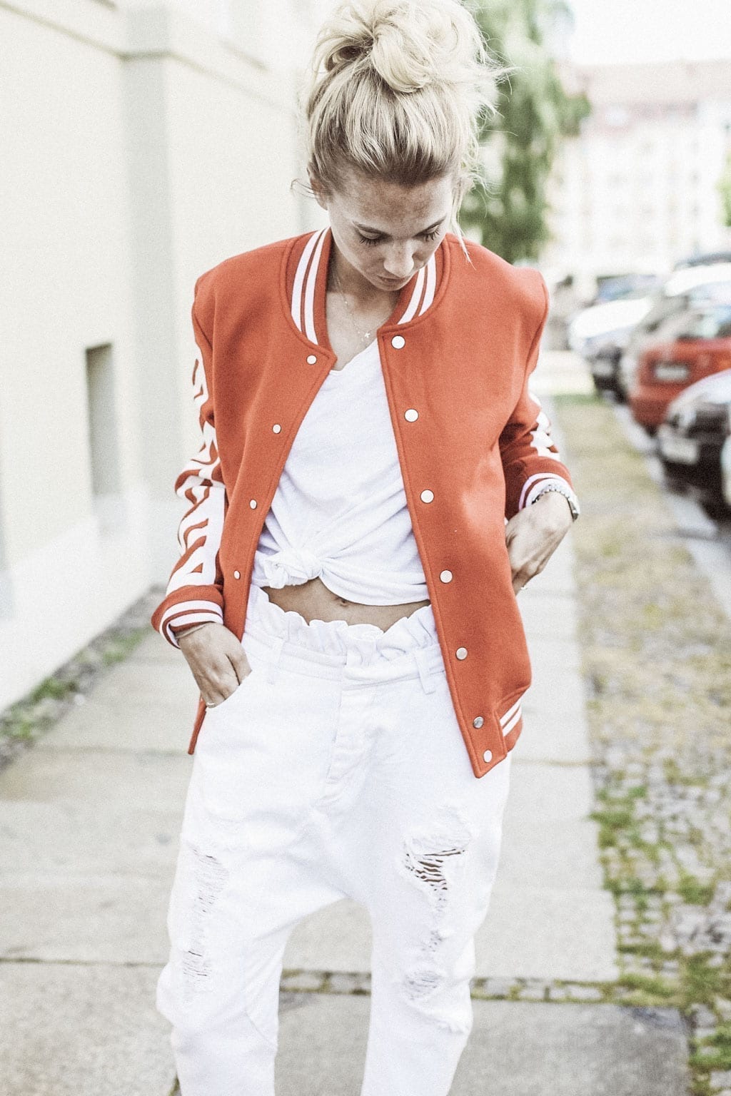 Constantly-K-karin-kaswurm-white-red-rieger-jacket-salzburg-fashion-street-style-8389